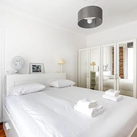Guestready - Apt. Cosy Et Confortable Dans Le 10e Paříž