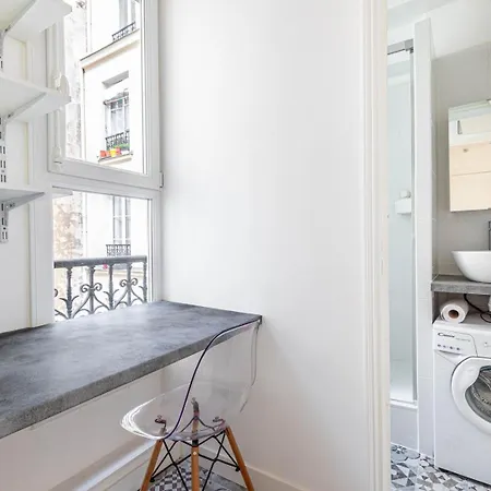 Guestready - Apt. Cosy Et Confortable Dans Le 10e Paříž